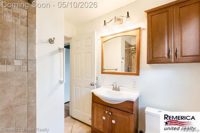 21514 Wheeler Street, Farmington, MI 48336