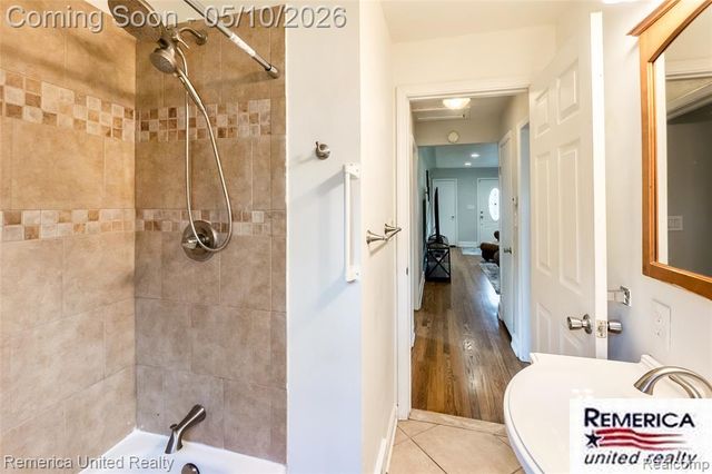 21514 Wheeler Street, Farmington, MI 48336