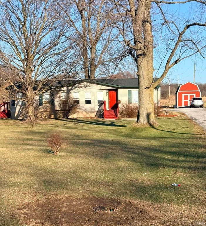 16824 SR 101 Highway, Grabill, IN 46741