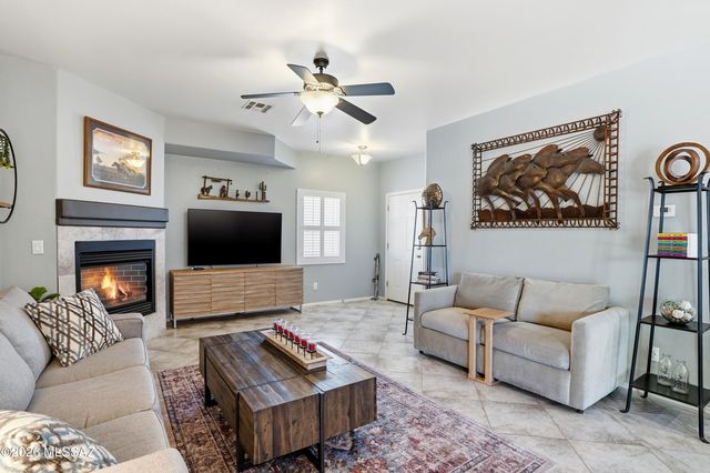 1870 N Santa Cecilia, Green Valley, AZ 85614