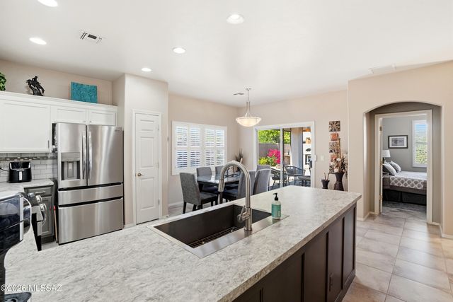 1870 N Santa Cecilia, Green Valley, AZ 85614