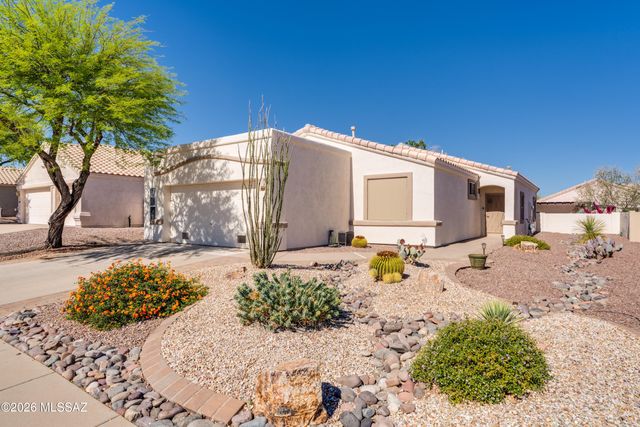 1870 N Santa Cecilia, Green Valley, AZ 85614