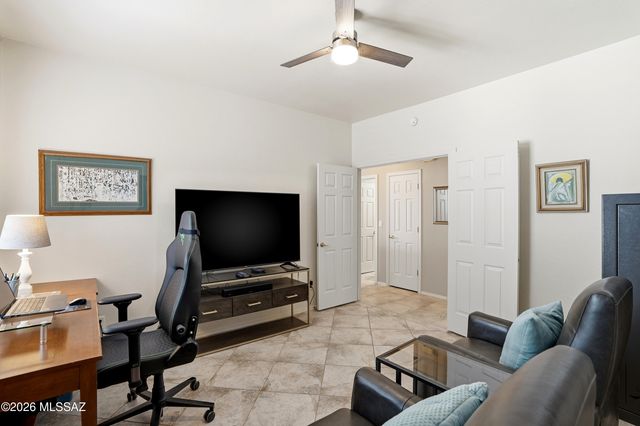 1870 N Santa Cecilia, Green Valley, AZ 85614