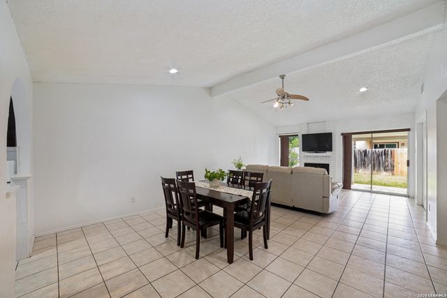 7242 Brandyridge, San Antonio, TX 78250