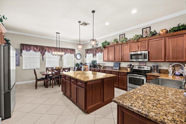 5718 SW Bald Eagle Drive, Palm City, FL 34990
