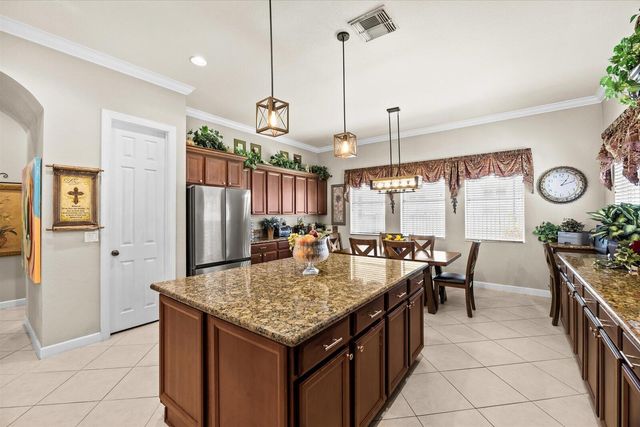 5718 SW Bald Eagle Drive, Palm City, FL 34990