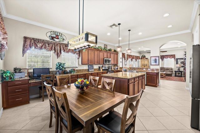 5718 SW Bald Eagle Drive, Palm City, FL 34990
