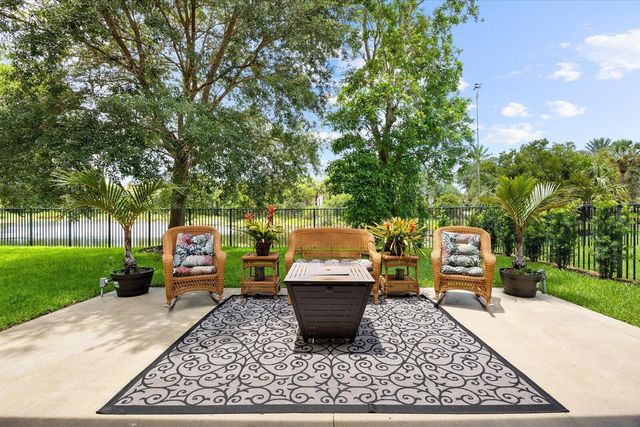 5718 SW Bald Eagle Drive, Palm City, FL 34990