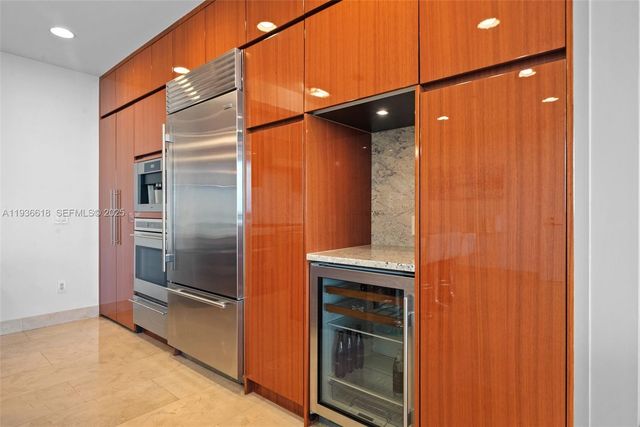 9705 Collins Ave 605N, Bal Harbour, FL 33154