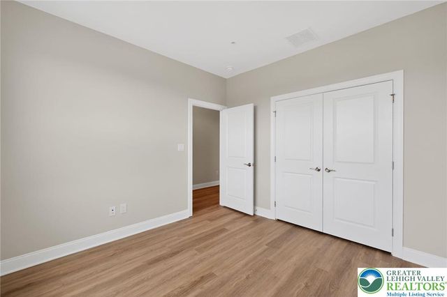 3008 North Cider Drive, Whitehall Twp, PA 18052