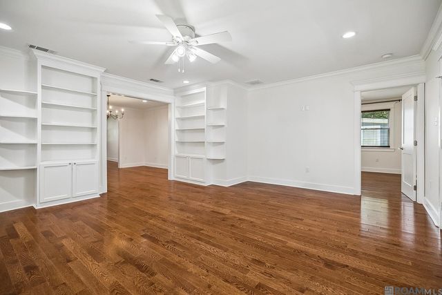 2438 July, Baton Rouge, LA 70808