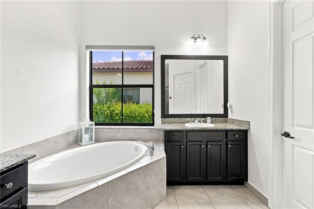5071 Monza CT, Ave Maria, FL 34142