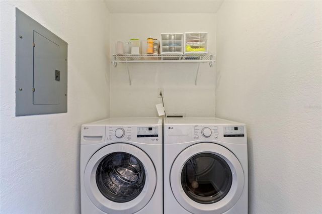 3827 17TH STREET N, St Petersburg, FL 33714