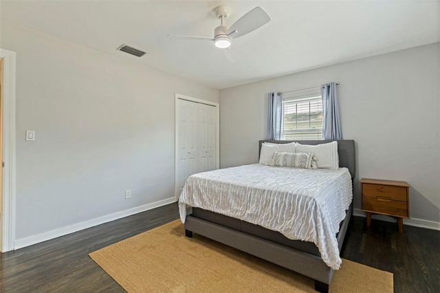 3827 17TH STREET N, St Petersburg, FL 33714