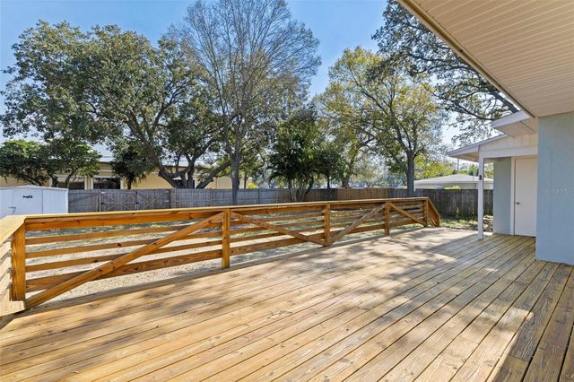 3827 17TH STREET N, St Petersburg, FL 33714