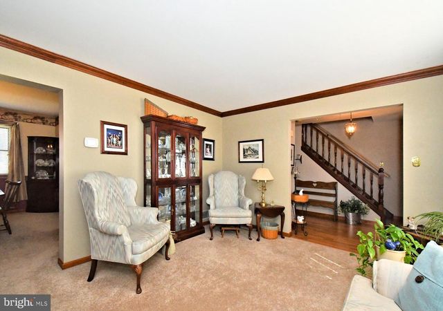 700 ALEXANDER DR, Hatfield, PA 19440