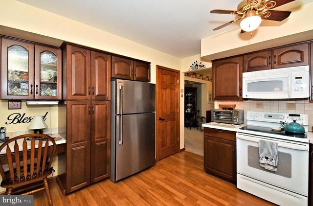 700 ALEXANDER DR, Hatfield, PA 19440