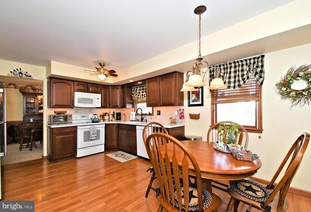 700 ALEXANDER DR, Hatfield, PA 19440