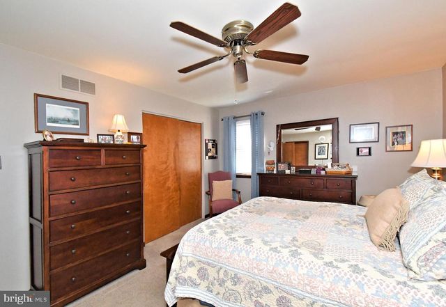 700 ALEXANDER DR, Hatfield, PA 19440