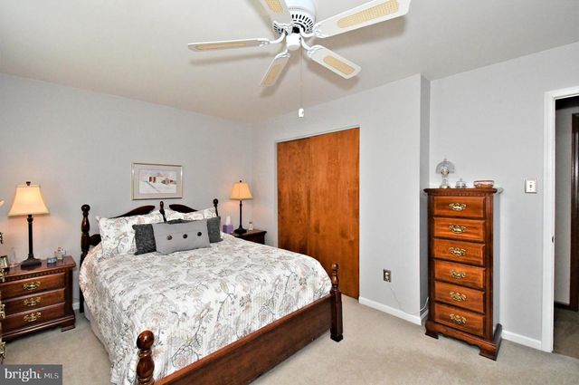 700 ALEXANDER DR, Hatfield, PA 19440