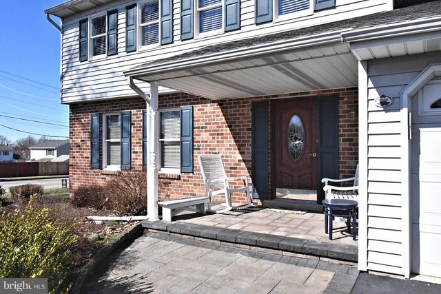 700 ALEXANDER DR, Hatfield, PA 19440