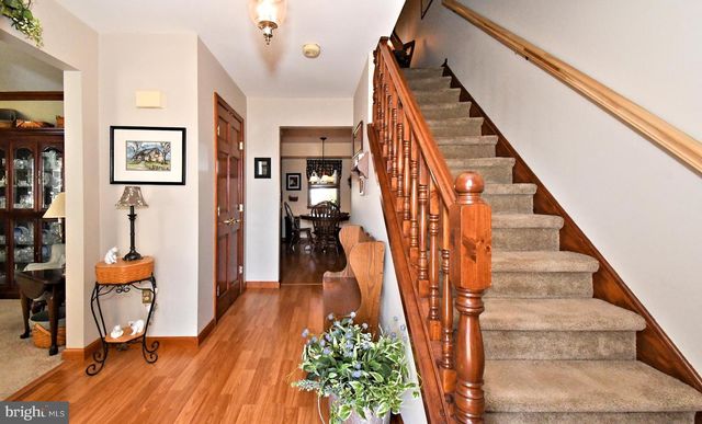 700 ALEXANDER DR, Hatfield, PA 19440