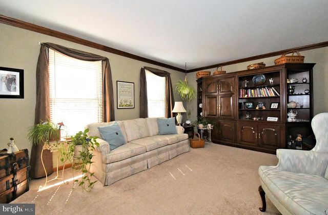 700 ALEXANDER DR, Hatfield, PA 19440