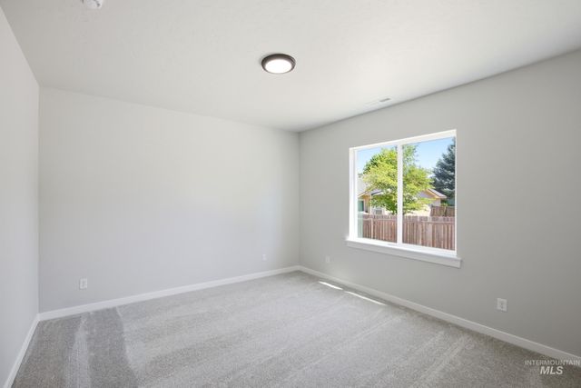 4860 S Bleachfield Ave, Meridian, ID 83642