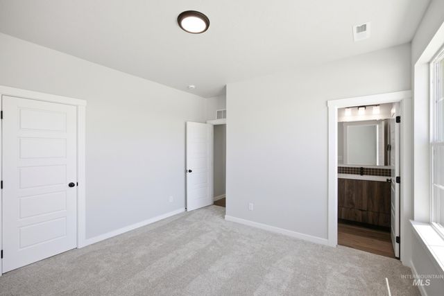 4860 S Bleachfield Ave, Meridian, ID 83642