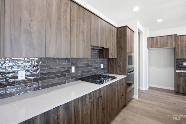 4860 S Bleachfield Ave, Meridian, ID 83642