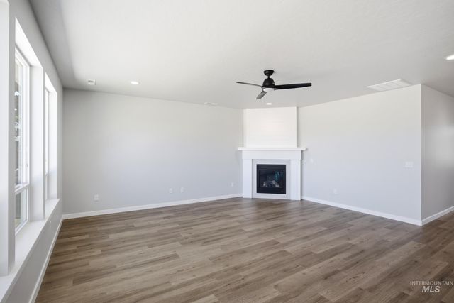 4860 S Bleachfield Ave, Meridian, ID 83642