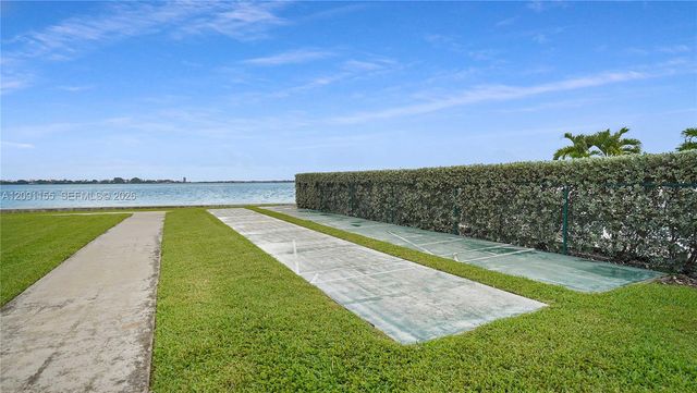 1700 NE 105th Street 406, Miami Shores, FL 33138