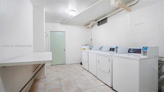 1700 NE 105th Street 406, Miami Shores, FL 33138