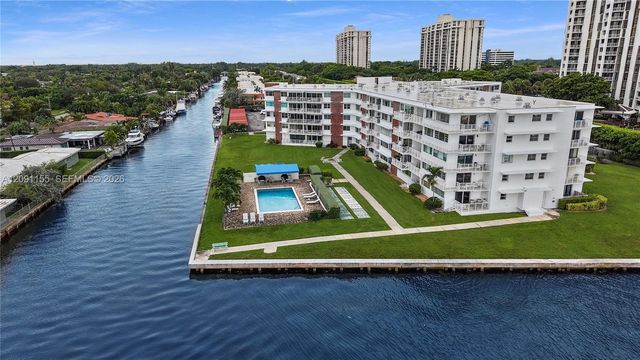 1700 NE 105th Street 406, Miami Shores, FL 33138