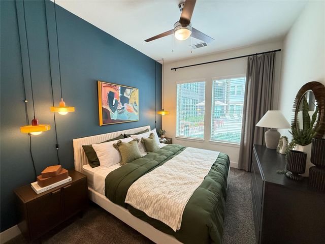 641 W Crosstimbers Street B1.334, Houston, TX 77018