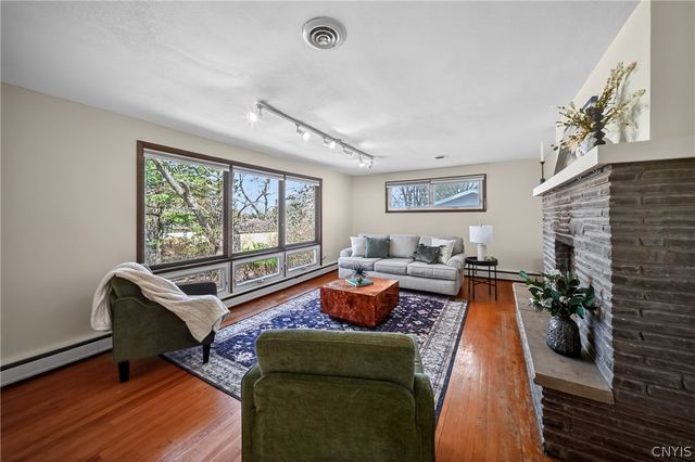 226 Ridgecrest Road, Dewitt, NY 13214