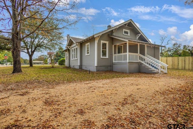 301 S Ponsard, Troup, TX 75789