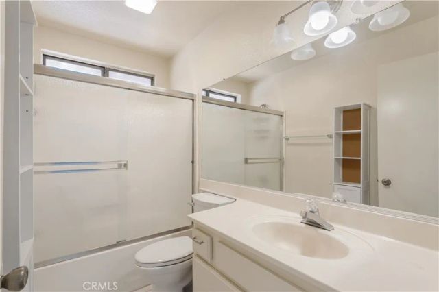 2750 La Paz, Hemet, CA 92545