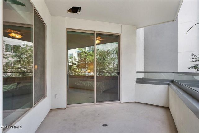 945 E PLAYA DEL NORTE Drive 2022, Tempe, AZ 85288