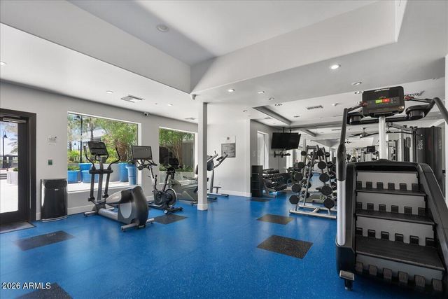 945 E PLAYA DEL NORTE Drive 2022, Tempe, AZ 85288