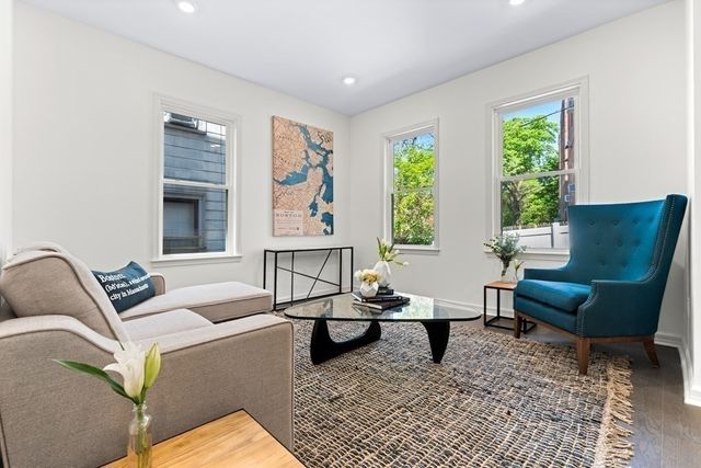 31 Cunningham St 2, Boston, MA 02125