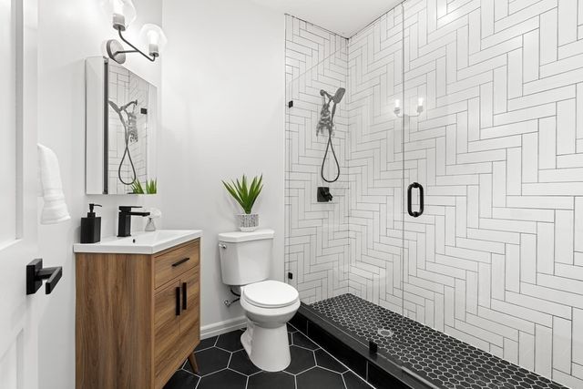 31 Cunningham St 2, Boston, MA 02125