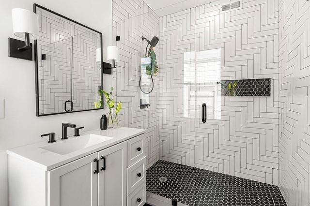 31 Cunningham St 2, Boston, MA 02125