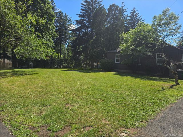 1 Hadassah Lane, Spring Valley, NY 10977