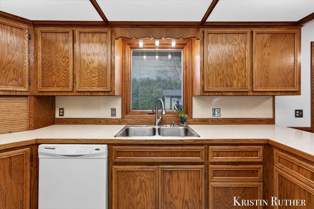 4172 Blackfoot Drive SW, Grandville, MI 49418