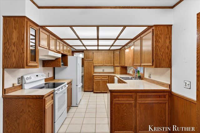 4172 Blackfoot Drive SW, Grandville, MI 49418