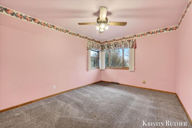 4172 Blackfoot Drive SW, Grandville, MI 49418