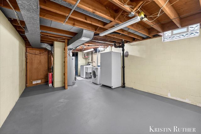 4172 Blackfoot Drive SW, Grandville, MI 49418