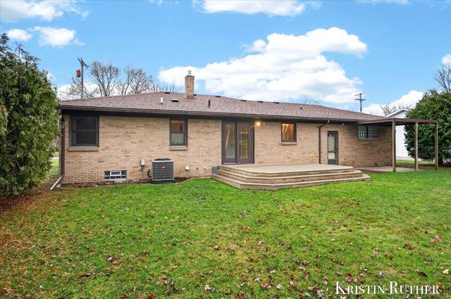 4172 Blackfoot Drive SW, Grandville, MI 49418