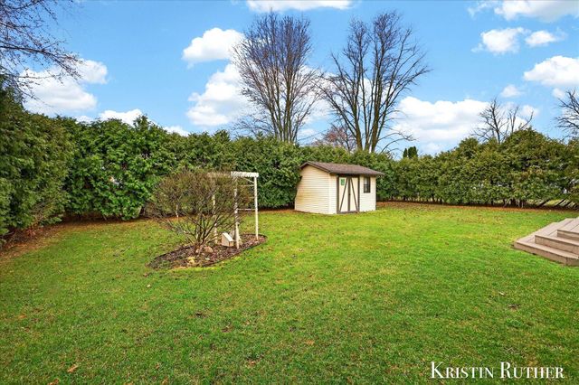 4172 Blackfoot Drive SW, Grandville, MI 49418